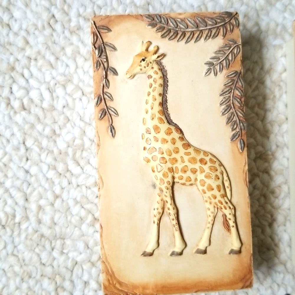 Ceramic Giraffe Box